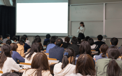 大学(短大)の看護教員