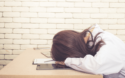 超過勤務が多く大学病院の看護師はきつい