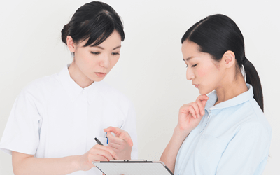 積極的に周囲に話しかけること