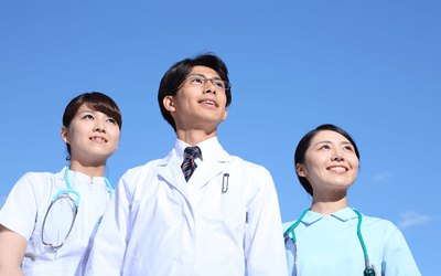 休みの取りやすさや待遇改善のために病院へ