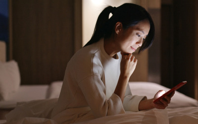 休日当番や夜間対応の有無を確認する