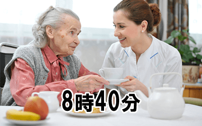 8時40分:朝食後の下膳・後片付け