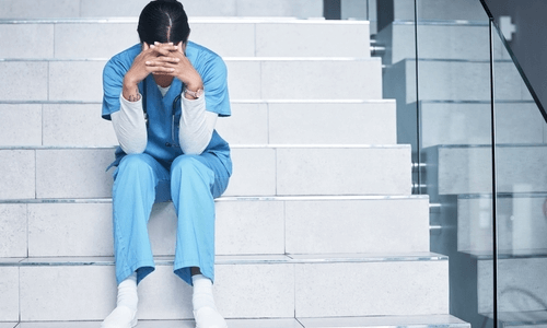 患者の死が苦手な看護師