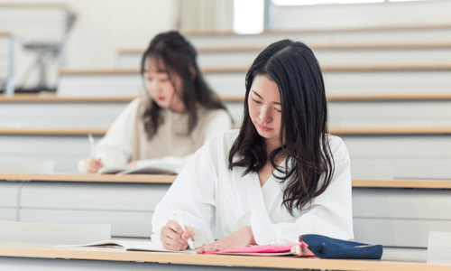 看護師の育成や働き方での課題